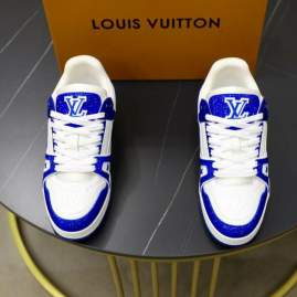Picture of Louis Vuitton Shoes _SKULVsz35-45hnh082316339